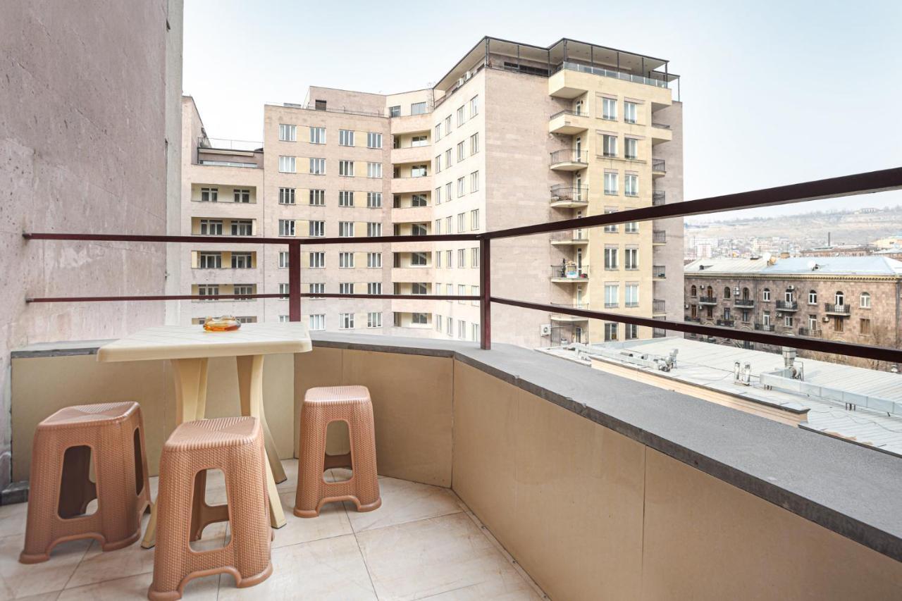 Stay Inn Apartments At Northern Avenue Jerevan Exteriör bild