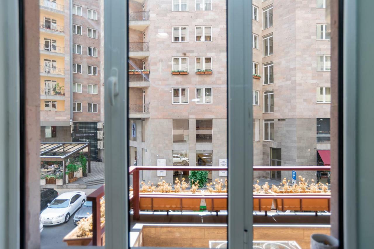 Stay Inn Apartments At Northern Avenue Jerevan Exteriör bild